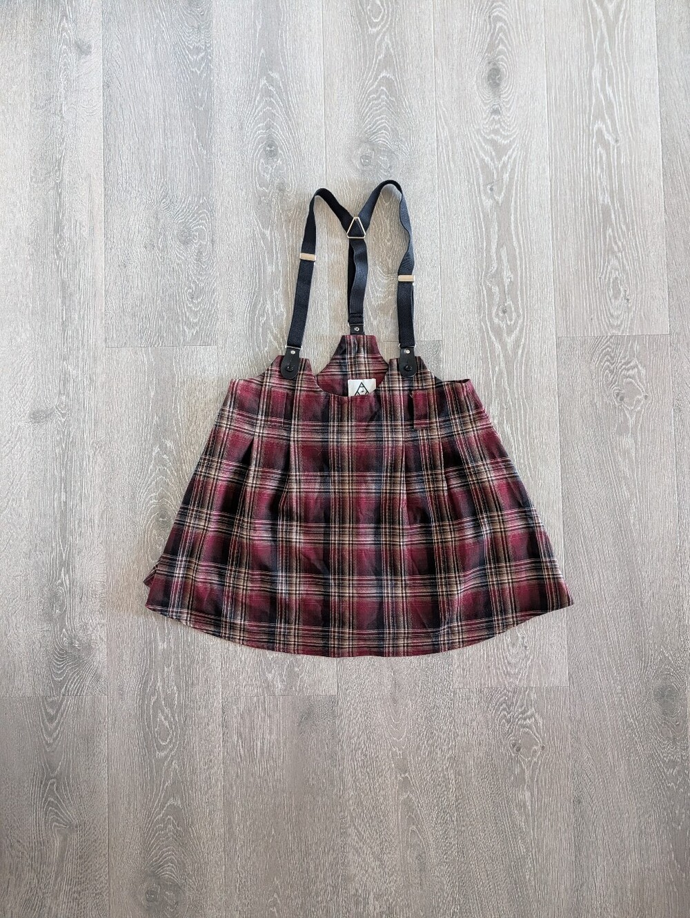 UNIF Dropout Suspender Plaid Red And Black Skirt - L
